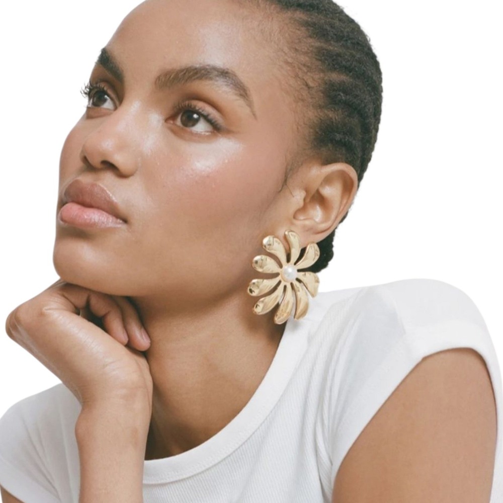 Sculptural Flower Pearl Center Statement Earrings Dramatic‎ Glam Bold